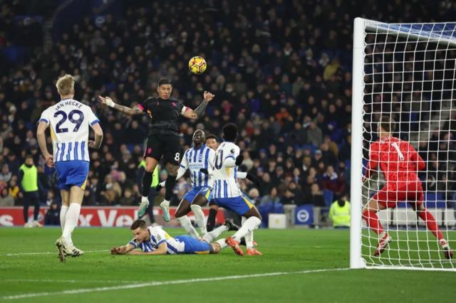 1739573889597033202.jpg 1739573722329.jpg